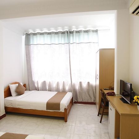 Le Petit Sai Gon Hotel Хошимин Экстерьер фото