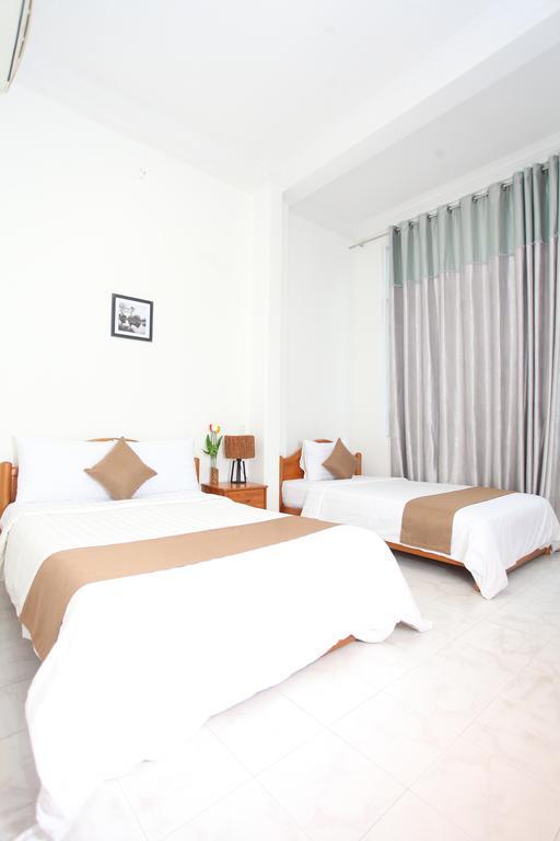 Le Petit Sai Gon Hotel Хошимин Экстерьер фото